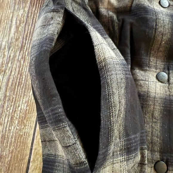 Black and Gray Plaid Shirt Shacket Flannel Button up - Picture 3 of 7